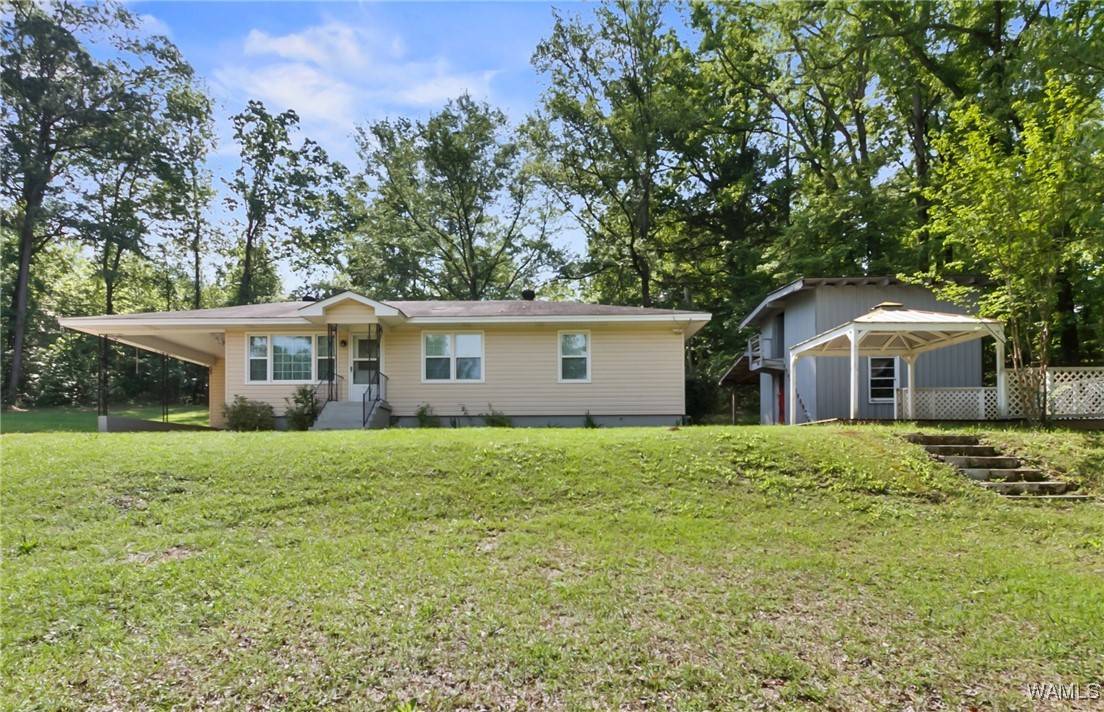 2138 Montevallo RD, Centreville, AL 35042