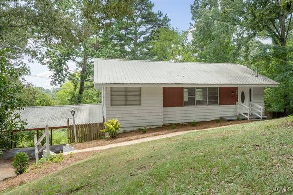 Hueytown, AL 35023,1731 Faircrest DR