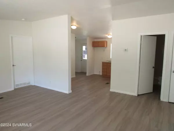 Black Canyon City, AZ 85324