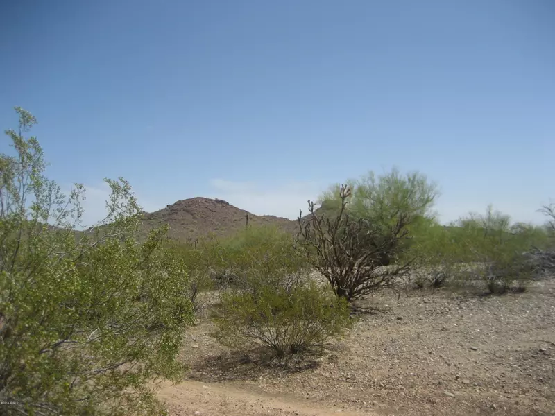 279 N 144TH Drive #0, Unincorporated County, AZ 85387