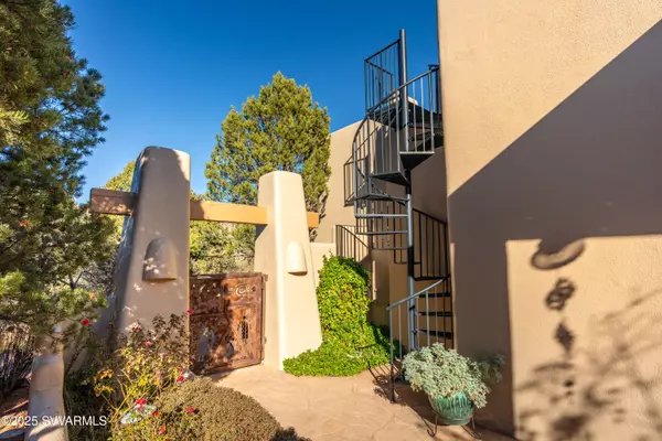 Sedona, AZ 86336,401 Acacia Drive