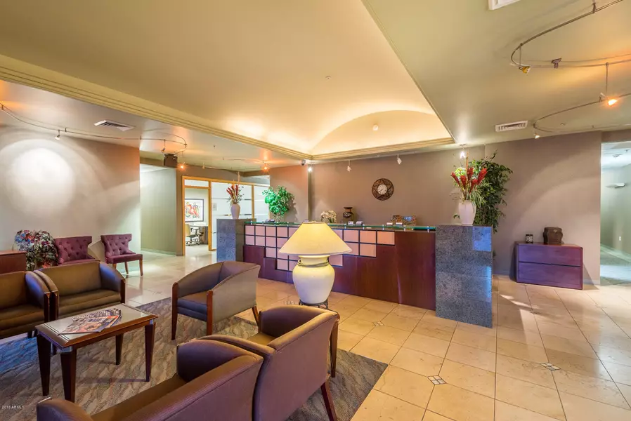 6909 W RAY Road #15, Chandler, AZ 85226