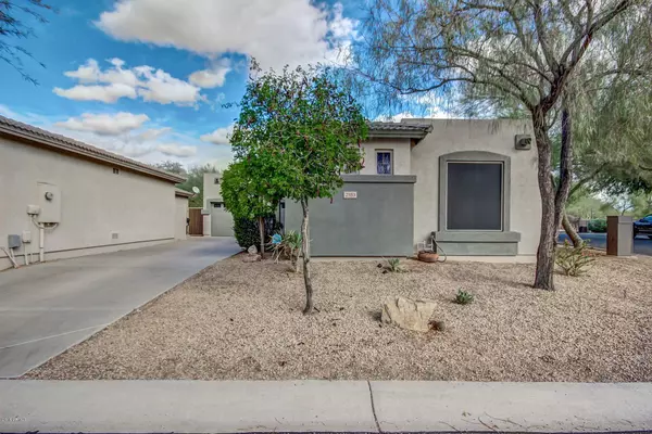 Mesa, AZ 85207,2553 N RAVEN Street