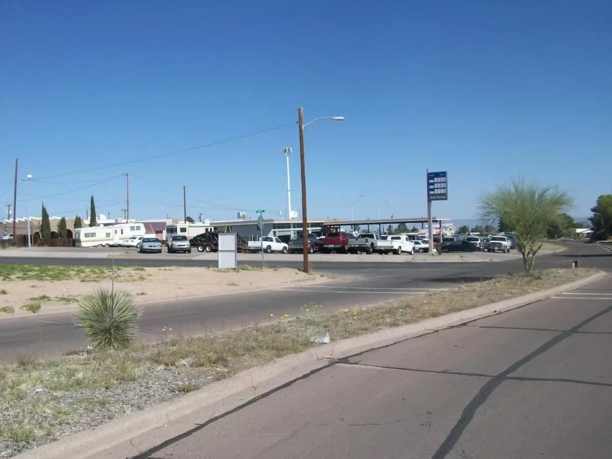 San Manuel, AZ 85631,590 S McNab --