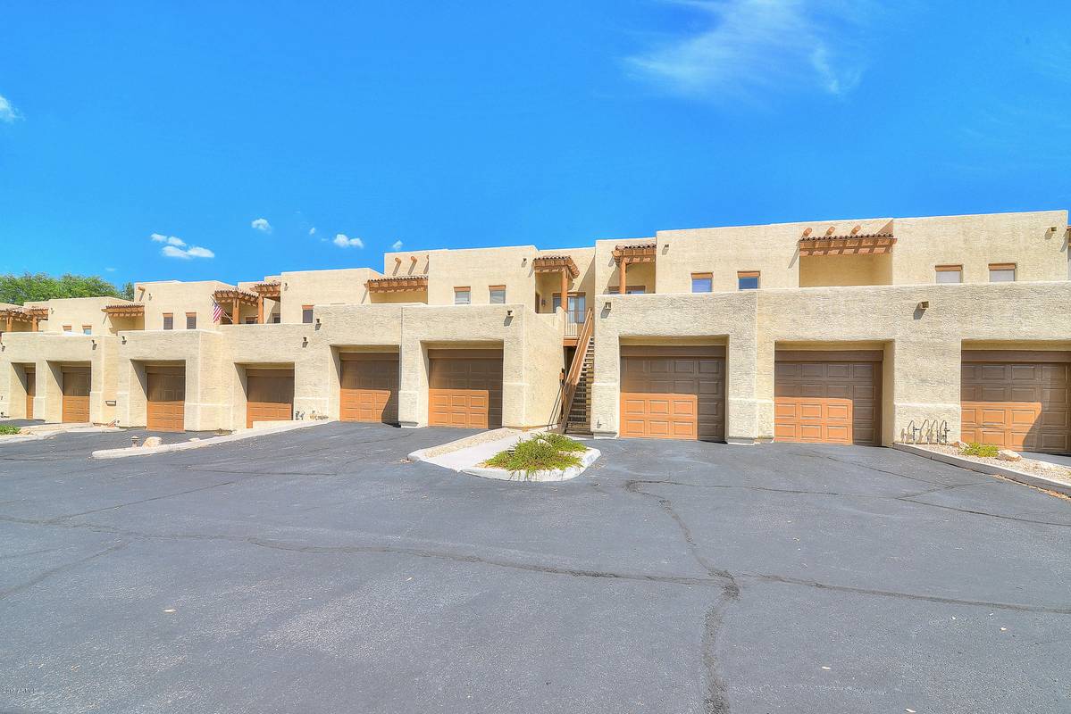 Fountain Hills, AZ 85268,16307 E ARROW Drive E #106