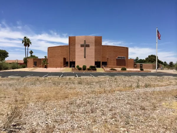 9425 N 26 Street, Phoenix, AZ 85028