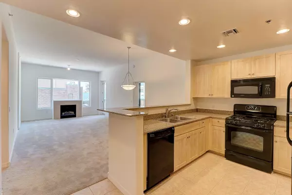 2302 N CENTRAL Avenue #205, Phoenix, AZ 85004