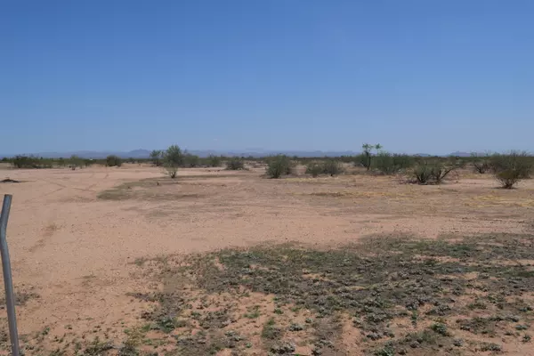 Wittmann, AZ 85361,2351 W Jomax Road #-