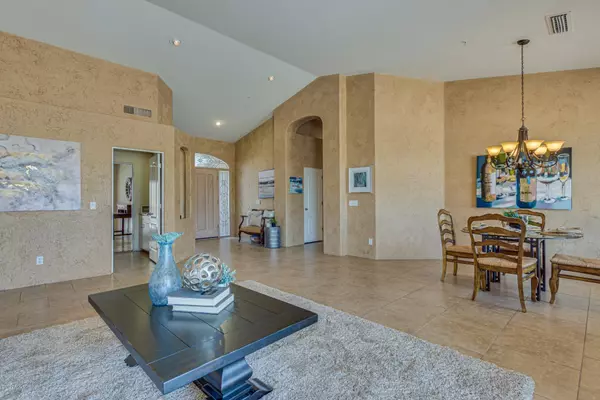 Carefree, AZ 85377,5679 E PERDIDO Drive