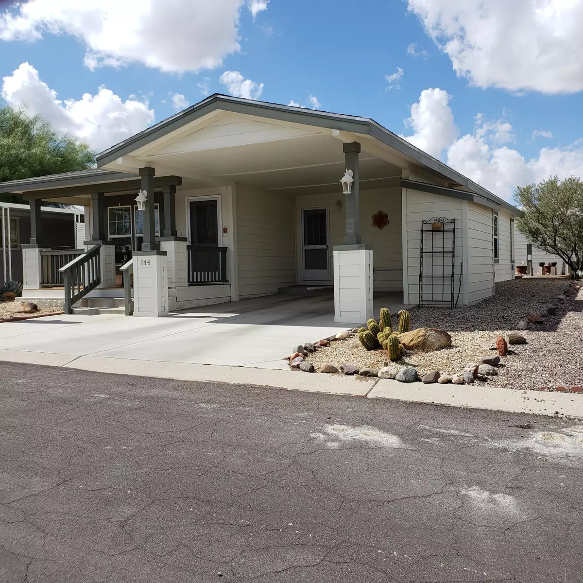 Wickenburg, AZ 85390,2501 W WICKENBURG Way #144