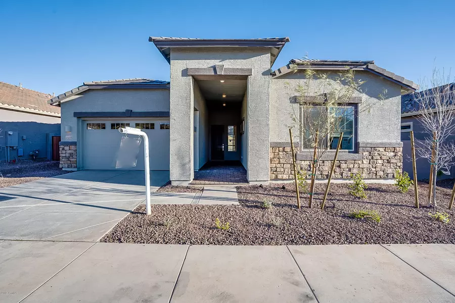 21255 W ASHLAND Avenue, Buckeye, AZ 85396