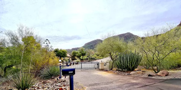 Paradise Valley, AZ 85253,8020 N MUMMY MOUNTAIN Road