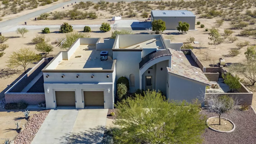 48227 N 513 Avenue, Aguila, AZ 85320