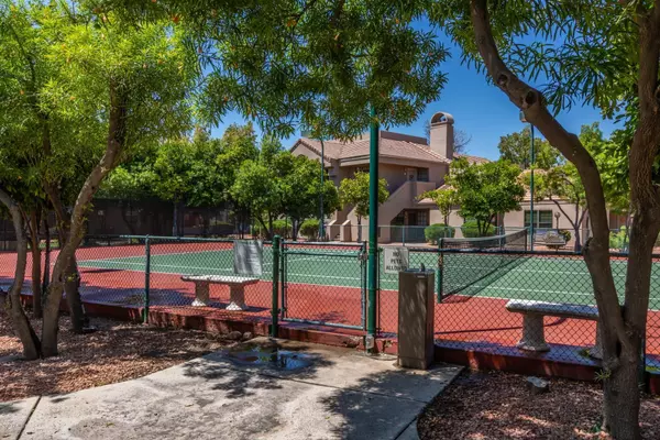 5950 N 78TH Street #216, Scottsdale, AZ 85250