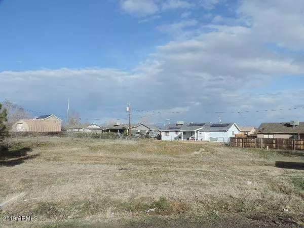 Prescott Valley, AZ 86314,8686 E SPOUSE Court #-