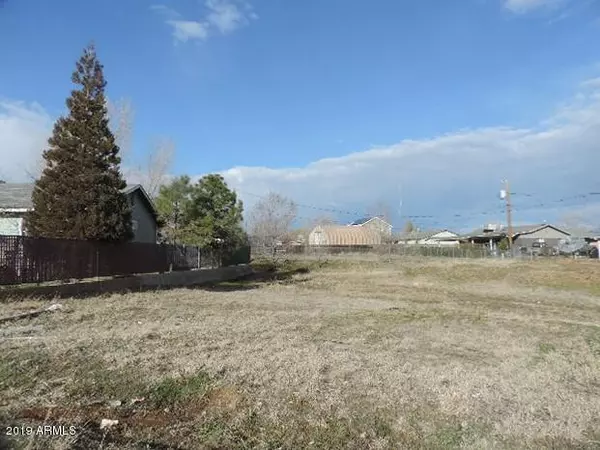 Prescott Valley, AZ 86314,8686 E SPOUSE Court #-