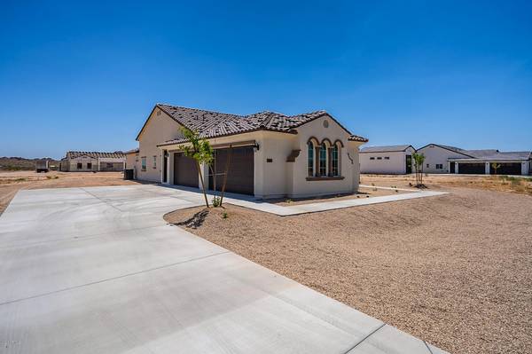 San Tan Valley, AZ 85143,289 W STERLING Street