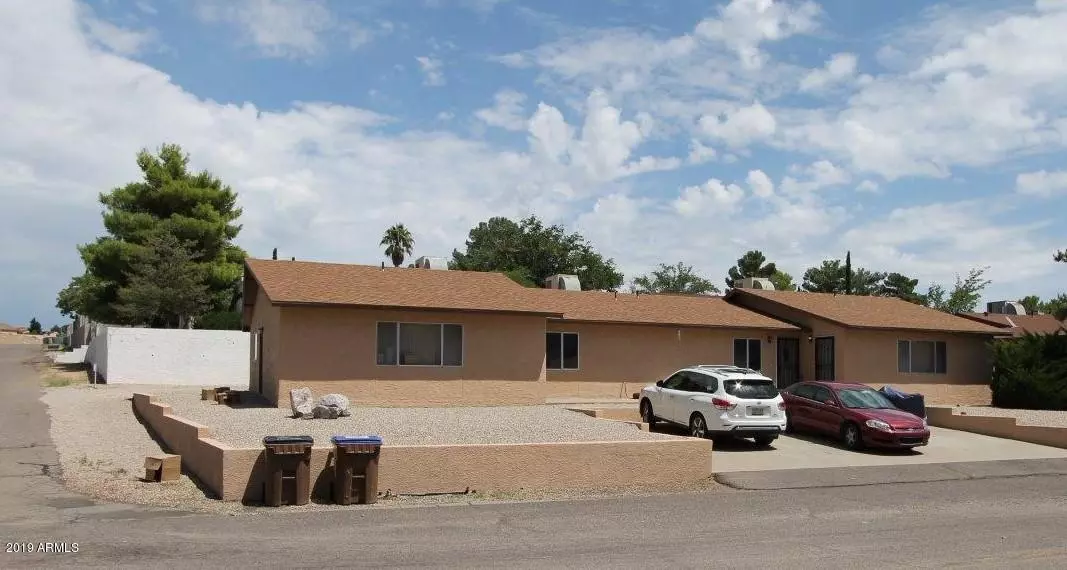 Globe, AZ 85501,923 LINDA VISTA Drive