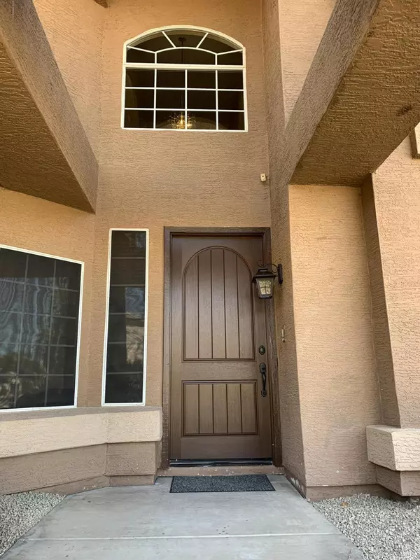 Gilbert, AZ 85296,1384 S HONEYSUCKLE Court