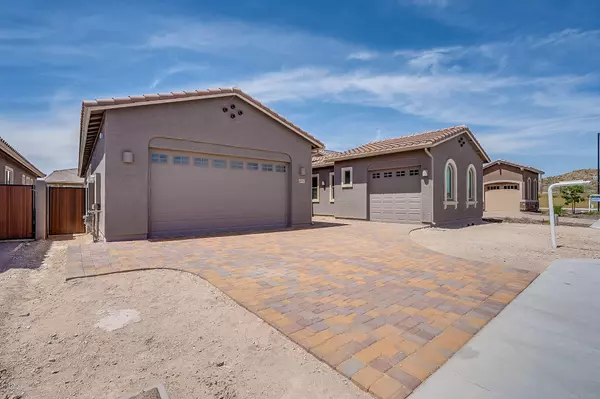 Phoenix, AZ 85083,6412 W HUNTER Court