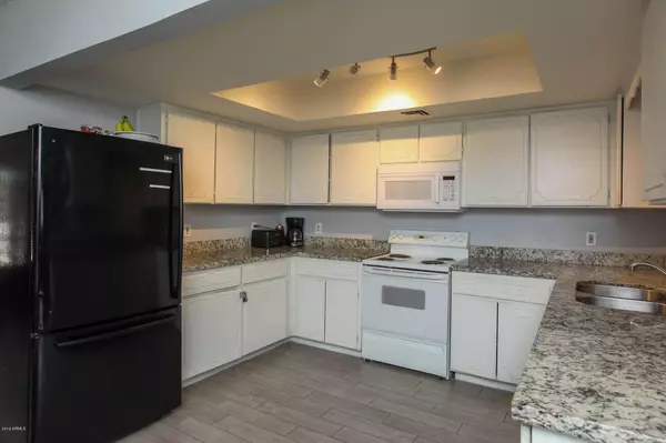 Mesa, AZ 85201,321 W 9TH Street