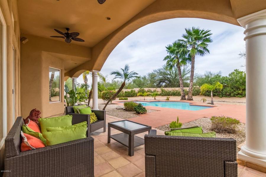 8106 E VISTA BONITA Drive, Scottsdale, AZ 85255