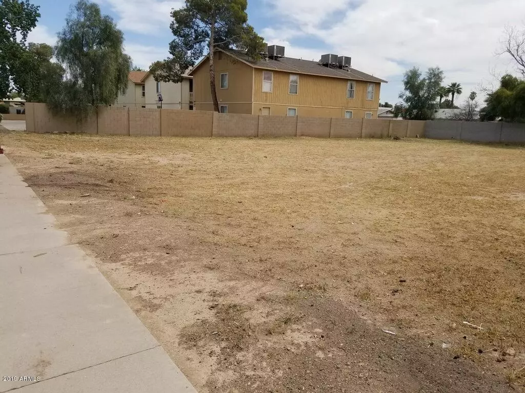 Mesa, AZ 85201,838 N Cherry -- #836B