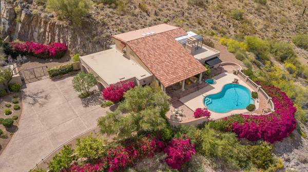 Paradise Valley, AZ 85253,4402 E MOCKINGBIRD Lane