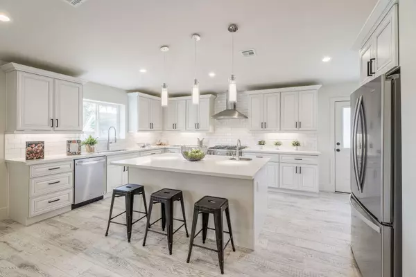 Phoenix, AZ 85013,334 W BETHANY HOME Road