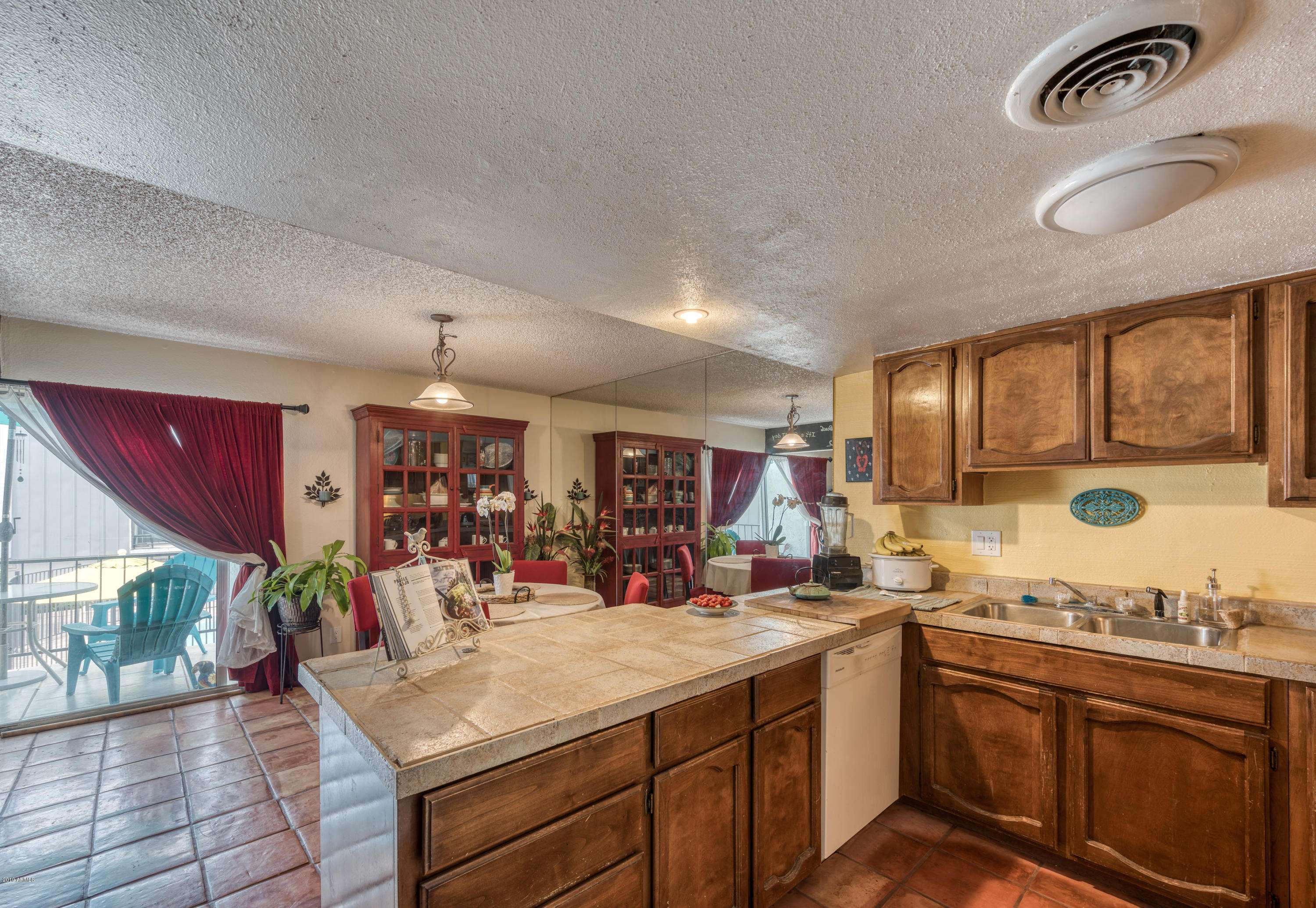 Phoenix, AZ 85018,3416 N 44TH Street #62