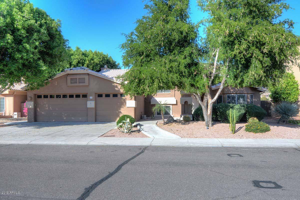 Glendale, AZ 85308,5522 W ARROWHEAD LAKES Drive