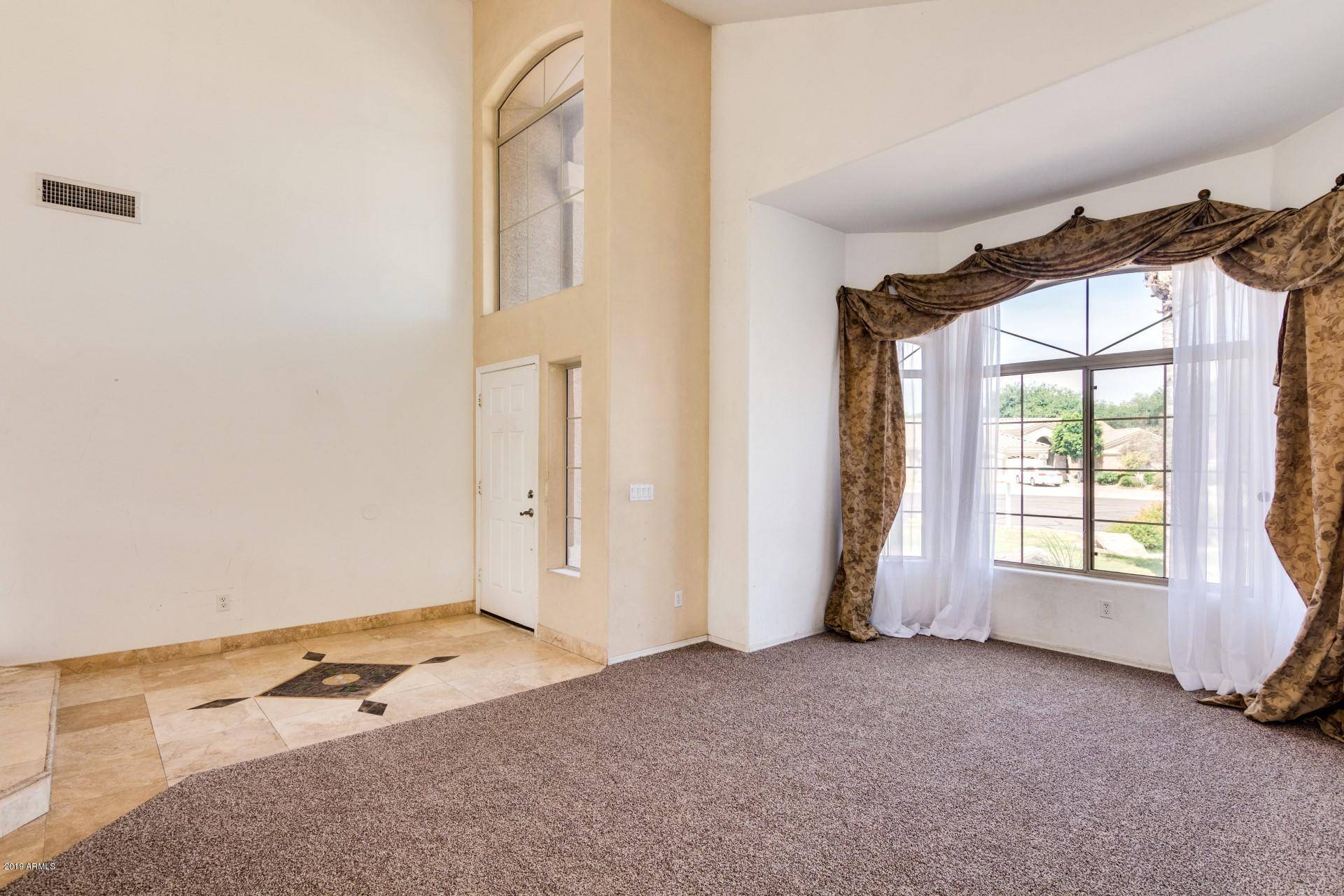 Gilbert, AZ 85233,1385 S SPARTAN Street