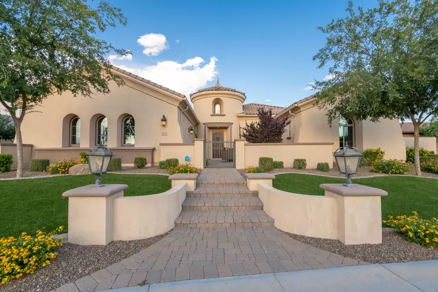 6035 S Marin Court, Gilbert, AZ 85298