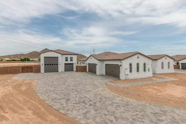 Peoria, AZ 85383,9334 W JJ RANCH Road