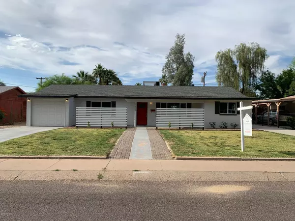 3236 E CLARENDON Avenue, Phoenix, AZ 85018