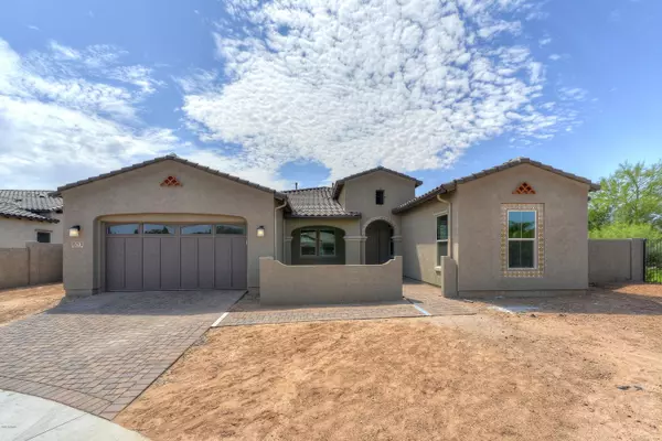 851 E PEACH TREE Place, Chandler, AZ 85249