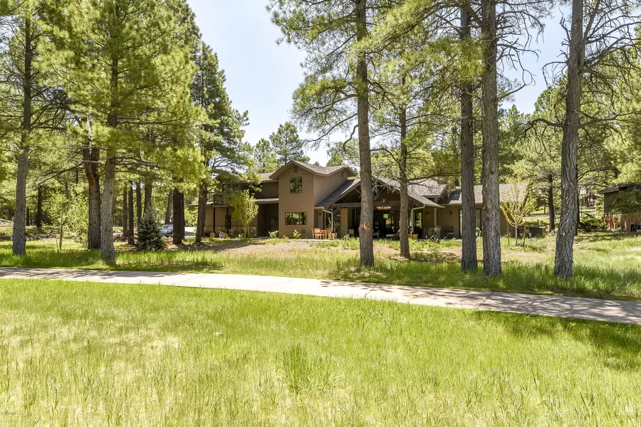 5870 Griffiths Spring --, Flagstaff, AZ 86005