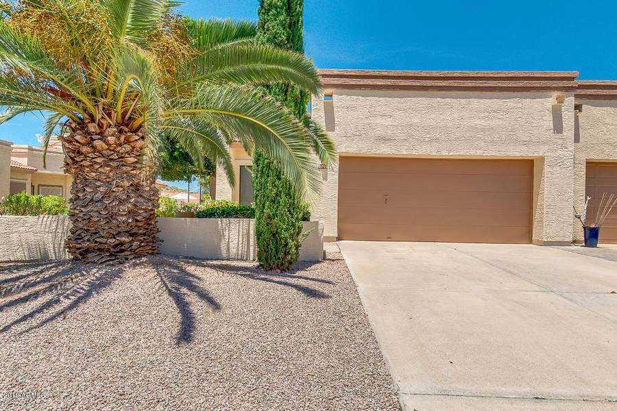 6114 E NANCE Street, Mesa, AZ 85215