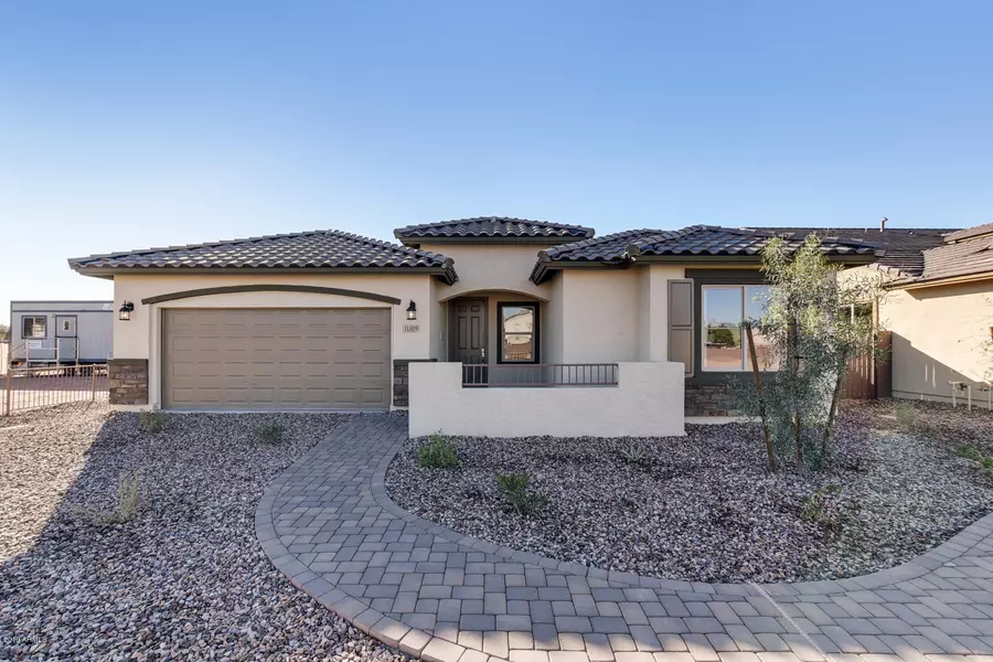 11316 W VERNON Avenue, Avondale, AZ 85392