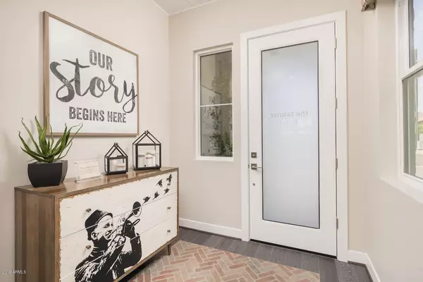 Phoenix, AZ 85018,3200 N 39TH Street #2