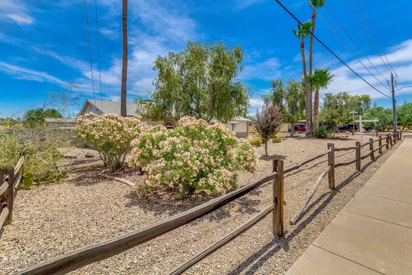 Phoenix, AZ 85028,11645 N 24TH Street