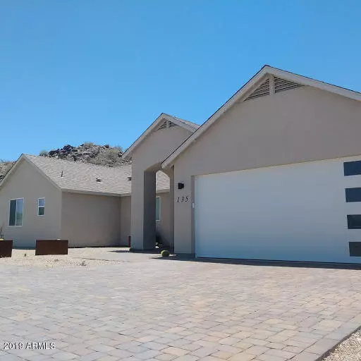 Phoenix, AZ 85041,135 W MCNEIL Street