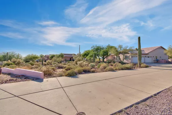 Apache Junction, AZ 85119,6770 E SUPERSTITION VIEW Drive