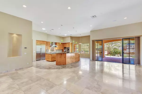 Paradise Valley, AZ 85253,5648 N 40TH Street