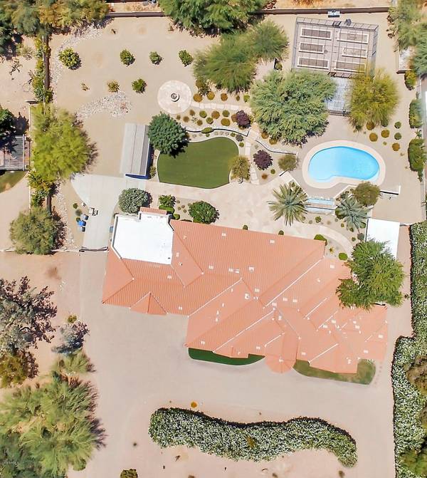 Paradise Valley, AZ 85253,5648 N 40TH Street