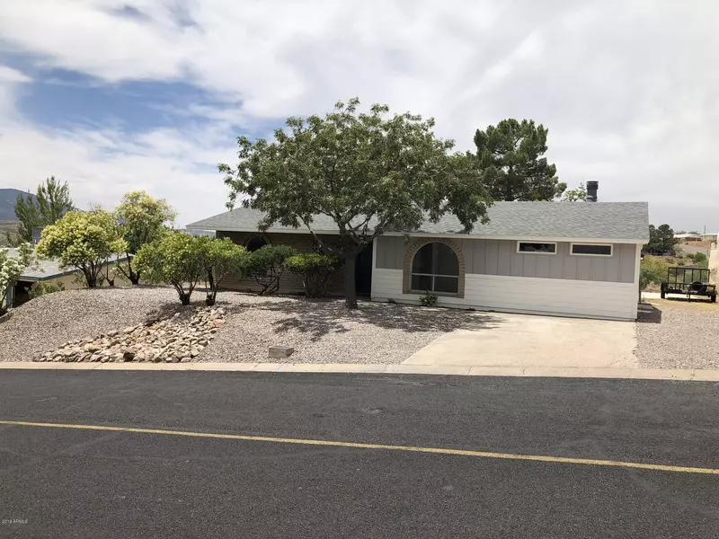 790 S ELEVENTH Street, Globe, AZ 85501