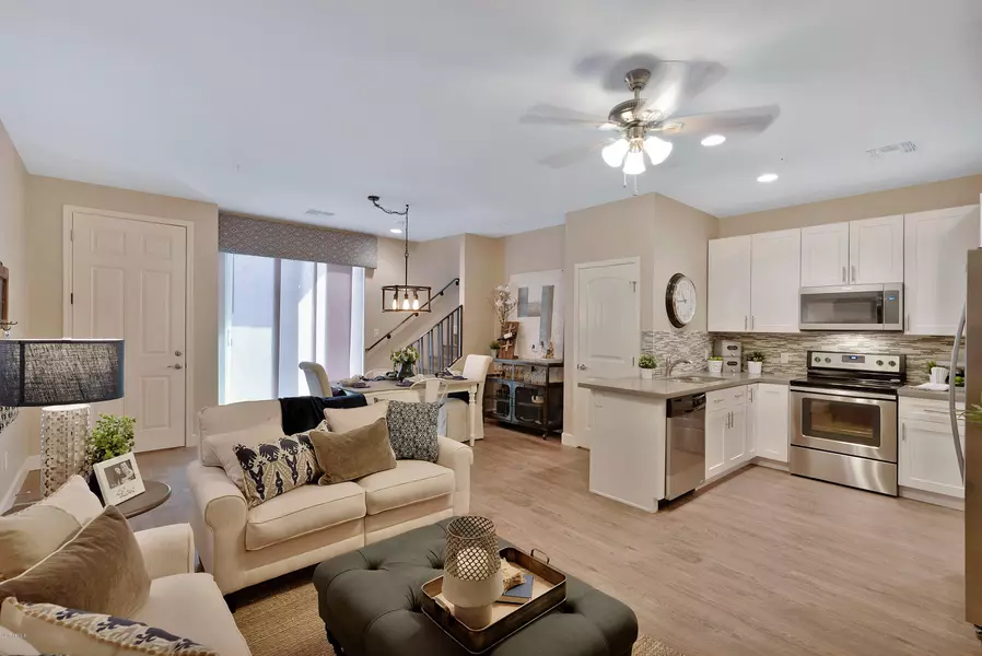 1406 W MAIN Street #105, Mesa, AZ 85201