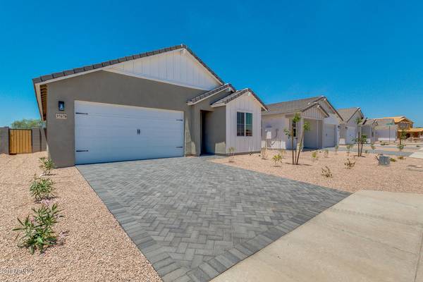 San Tan Valley, AZ 85140,596 E Vail Lane