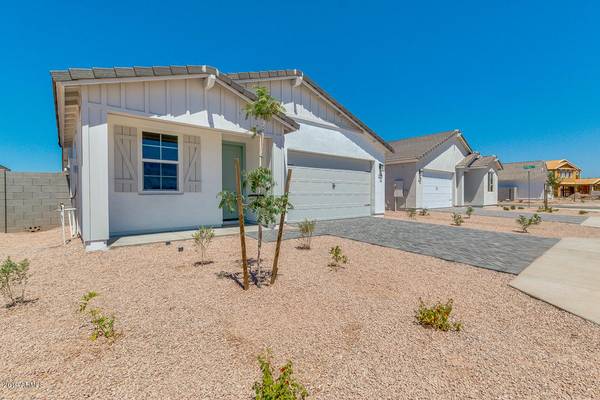 San Tan Valley, AZ 85140,584 E Hazelnut Lane