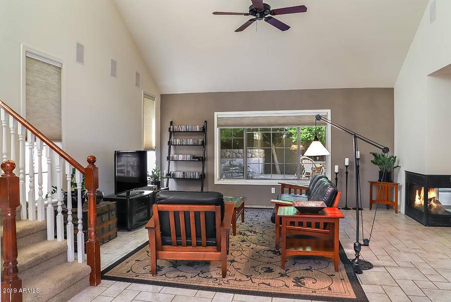 Phoenix, AZ 85014,5510 N 15TH Street